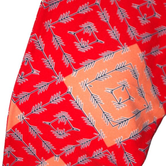 LuLaRoe TC Tall Curvy Leggings XL Geometric Arrows Red Salmon Peach - Picture 1 of 3